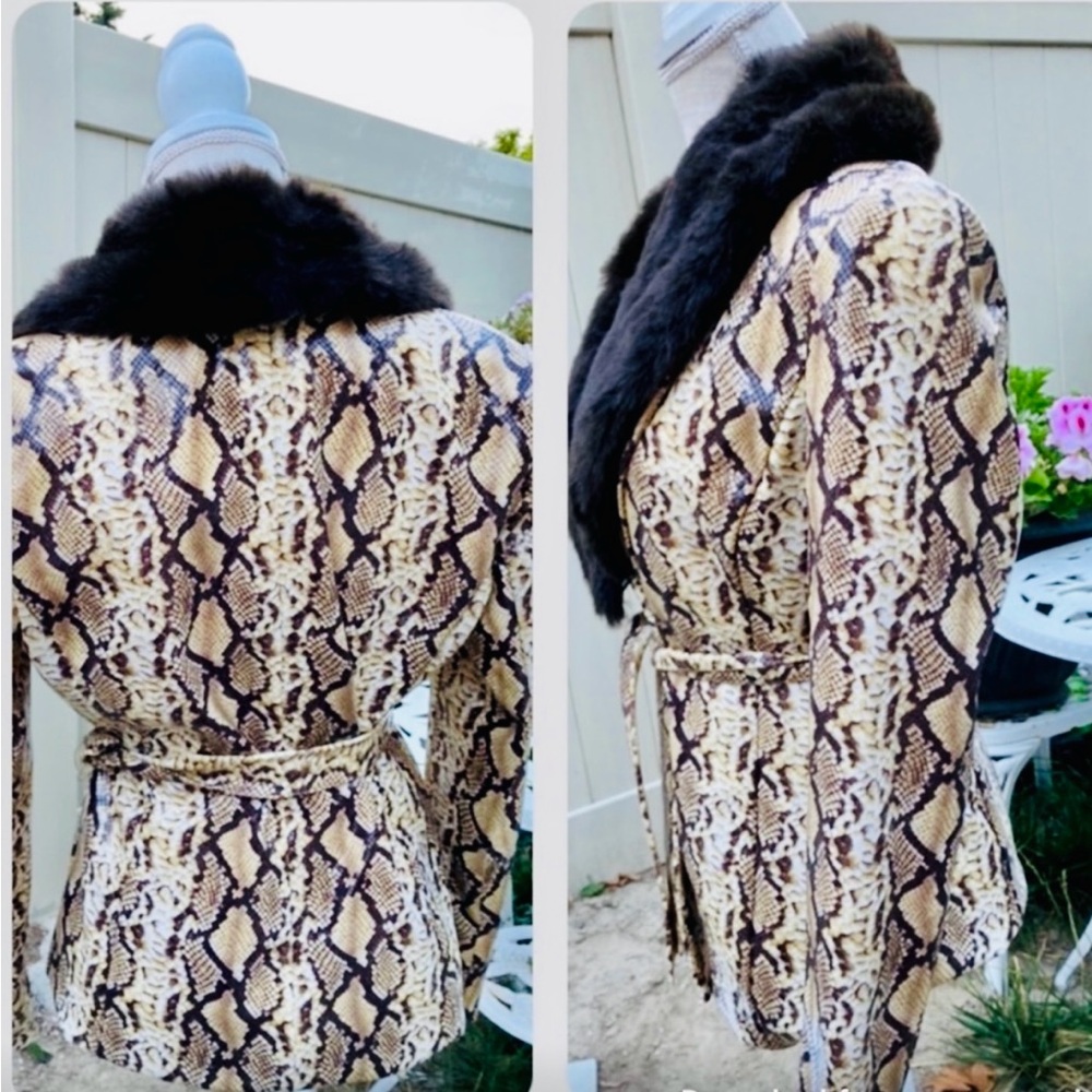 ✨NWT Cache Snakeskin Coat Faux Fur Collar Fits 8/10 Best✨ - Picture 2 of 10